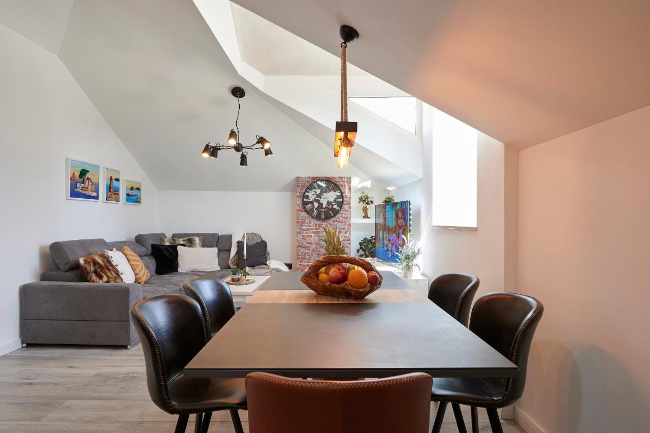 Apartment Ana-Marija トロギール エクステリア 写真